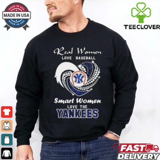 New York Yankees real women love baseball smart women love the Yankees diamond heart shirt