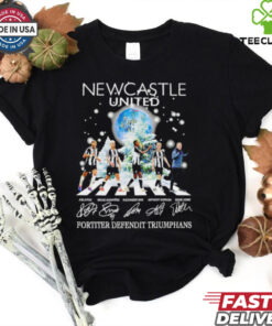 Newcastle United all team abbey road Merry Christmas signature shirt