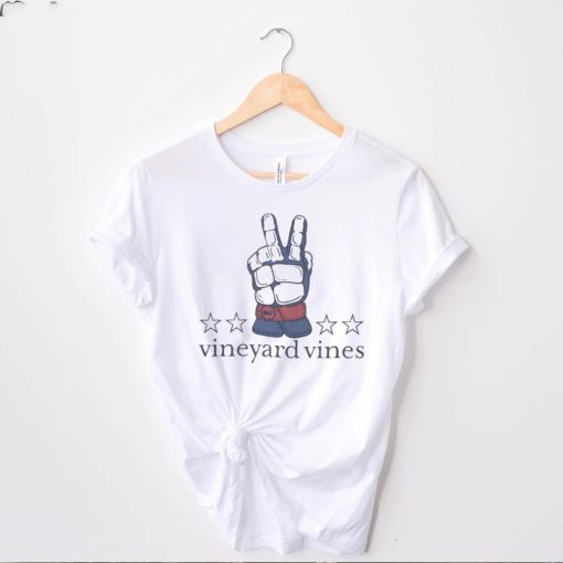 Nice vineyard vines boys’ lacrosse glove peace sign hoodie, sweater, longsleeve, shirt v-neck, t-shirt