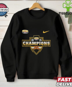 Nike Minnesota Golden Gophers Celebrating Duke’s Mayo Bowl Champions 2025 Shirt
