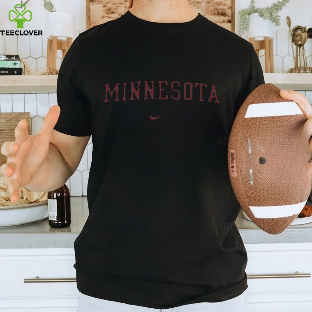 Nike Minnesota Golden Gophers Velocity Long Sleeve T Shirt Nike Minnesota Golden Gophers Velocity Long Sleeve T Shirt