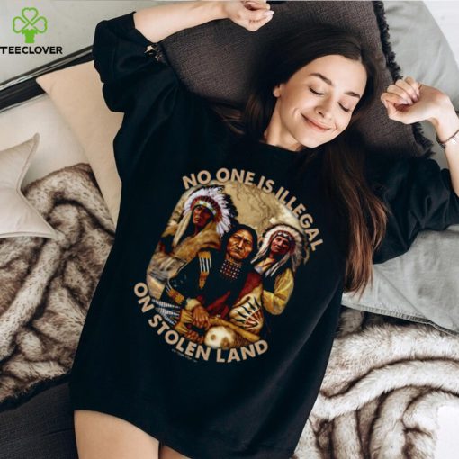 No One Is Ellage Tshirt