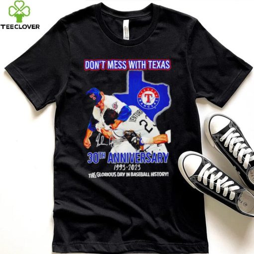 Nolan Ryan vs Robin Ventura don’t mess with Texas 30th anniversary 1993 2023 this glorious day in baseball history funny hoodie, sweater, longsleeve, shirt v-neck, t-shirt