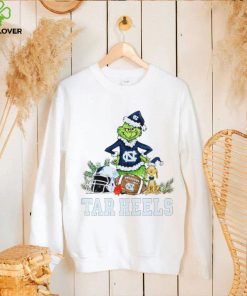 North Carolina Tar Heels Grinch and Max dog funny Christmas hoodie, sweater, longsleeve, shirt v-neck, t-shirt