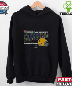 Notre Dame Fighting Irish 2025 Sugar Bowl Champions T-shirt, College Football Playoff Quarterfinal vintage style with helmet design, unisex fit, Notre Dame football fan gear, Sugar Bowl championship shirt.