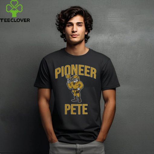 Oakland Golden Grizzlies Artwork Iconic 2024 Pioneer Pete Shirt