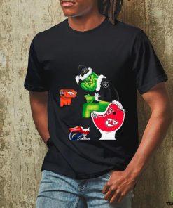Oakland Raiders Grinch Santa Sitting Kansas City Chiefs Toilet christmas shirt
