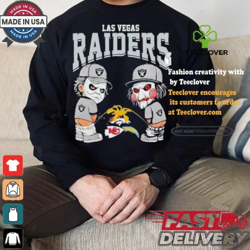 Oakland Raiders NFL Halloween Peeing Funny Shirt