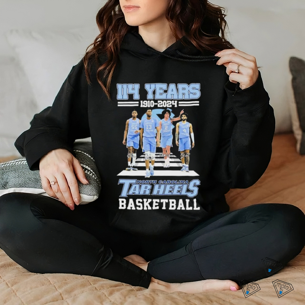 Official 114 Years 1910 2024 North Carolina Tar Heels Men’s Basketball Signatures Shirt Official 114 Years 1910 2024 North Carolina Tar Heels Men’s Basketball Signatures Shirt