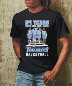 Official 114 Years 1910 2024 North Carolina Tar Heels Men’s Basketball Signatures Shirt 1 Official 114 Years 1910 2024 North Carolina Tar Heels Men’s Basketball Signatures Shirt