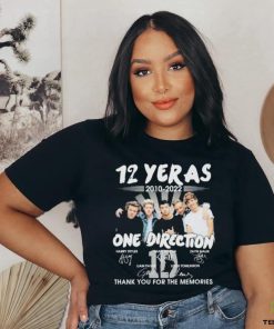 Official 12 years 2010 2022 one direction thank you for the memories signatures hoodie, sweater, longsleeve, shirt v-neck, t-shirt