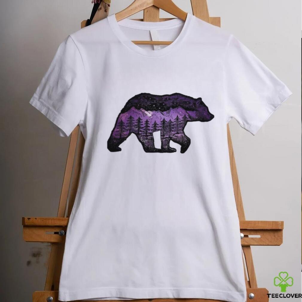 Official Alaskan Bear With Lake & Mountain Souvenir Shirt Official Alaskan Bear With Lake & Mountain Souvenir Shirt