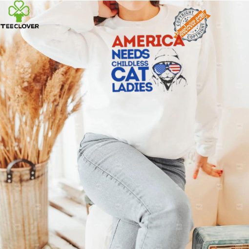 Official America Needs Childless Cat Lady Kamala Harris 2024 T Shirt