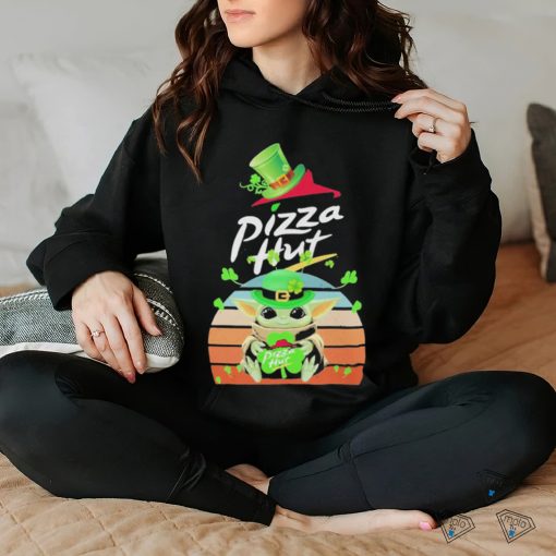 Official Baby Yoda Hug Pizza Hut Logo St Patrick’s Day Vintage Tee Shirt