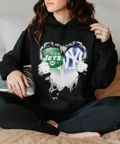 Official Blood Inside Heart New York Jets And New York Yankees T Shirt