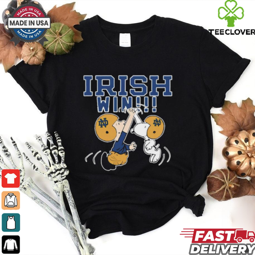 Official Charlie And Snoopy High Five Notre Dame Fighting Irish Win Navy Midshipmen Graphic t shirt Official Charlie And Snoopy High Five Notre Dame Fighting Irish Win Navy Midshipmen Graphic t shirt