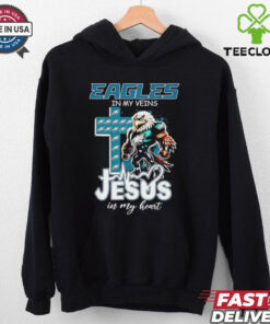 Official Cross Philadelphia Eagles mascot in my veins Jesus in my heart shirt