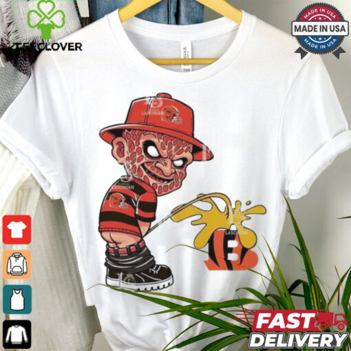 Official Freddy Krueger Cleveland Browns Piss On Cincinnati Bengals Halloween 2024 NFL Shirt
