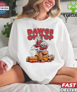 Official Georgia Bulldogs Dawgs On Top Defeat Tennessee Shirt 1 Official Georgia Bulldogs Dawgs On Top Defeat Tennessee Shirt