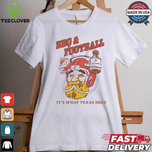 Official Grant Pinkerton Bbq & Football It’s What Texas Does Shirt