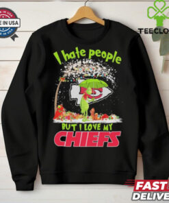 Official Grinch And Max I Hate People But I Love My Kansas City Chiefs Shirt