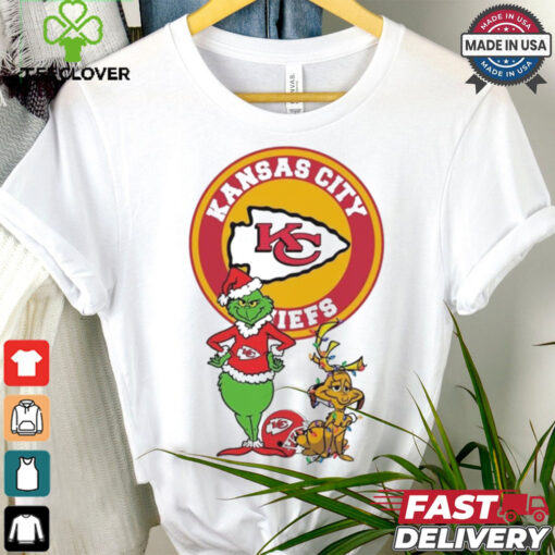 Official Grinch And Max Kansas City Chiefs Merry Christmas 2024 Shirt