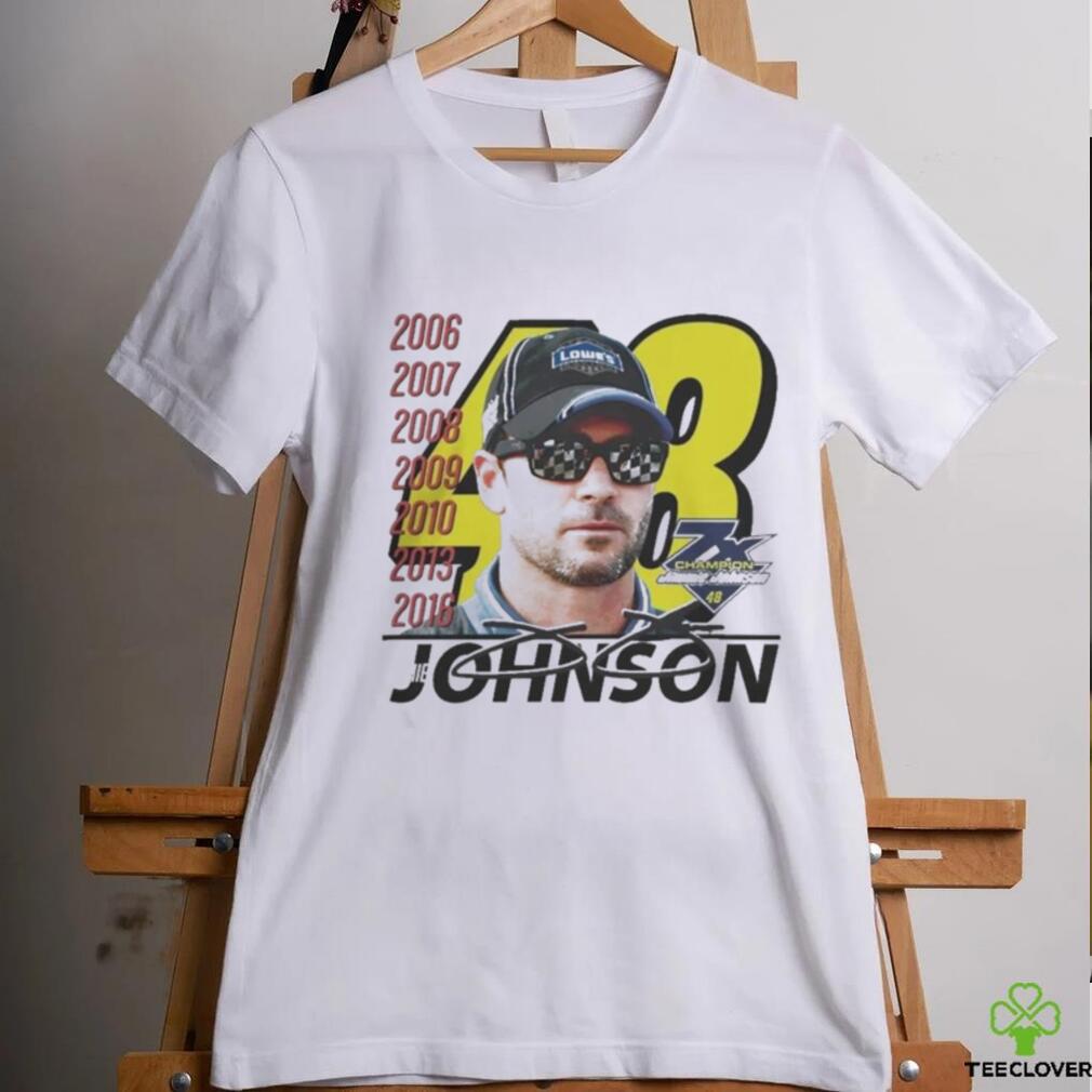 Official Hendrick Motorsports x Homefield Retro Inspired Jimmie Johnson 7 Time Champ T Shirt