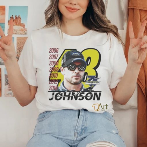 Official Hendrick Motorsports x Homefield Retro Inspired Jimmie Johnson 7 Time Champ T Shirt