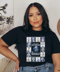 Official I May Live In Kansas But I’m A Dallas Cowboys Legends Blanket Fan Forever Signatures Shirt