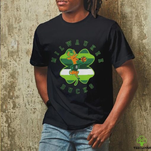 Official Iotg st. paddy’s hwc milwaukee bucks Shirt