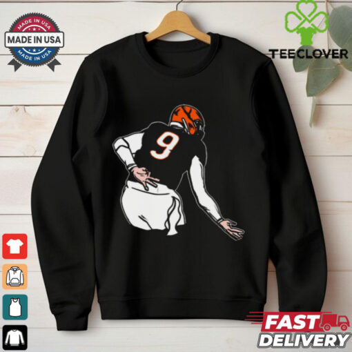 Official Joe Burrow Griddy Number 9 Cincinnati Bengals NFL t shirt