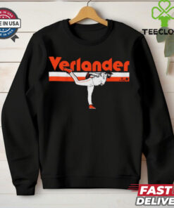 Official Justin Verlander San Francisco Giants Ace Pose MLB 2025 T-shirt featuring a dynamic design of the star pitcher in action. Celebrate Verlander's talent and his impact on the Giants with this stylish, must-have apparel for true baseball fans.