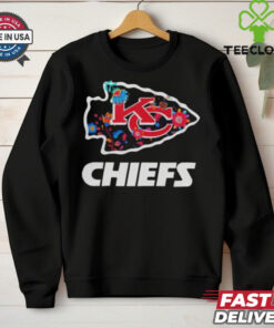 Official Kansas City Chiefs 2024 Dia De Los Muertos Pullover Shirt