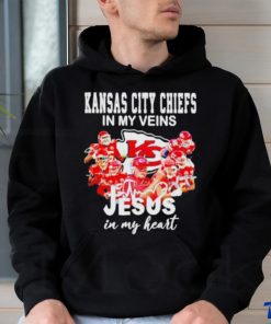 Official Kansas City Chiefs In My Veins Jesus In My Hear Shirt