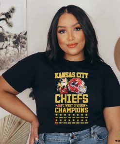 Official Kansas City Chiefs Mascot 8 Straight AFC West Division Champions shirt