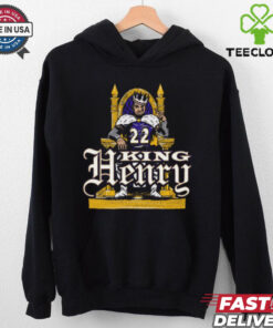 Official King Derrick Henry Throne Baltimore Ravens NFL Painting t shirt