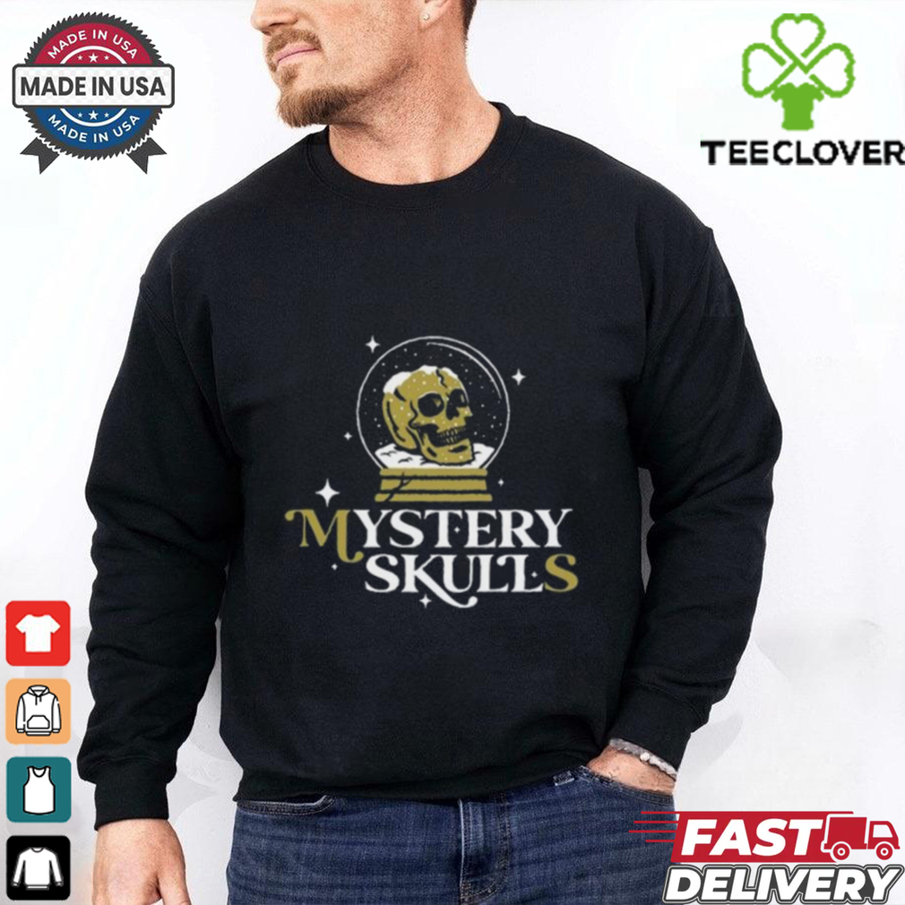 Official Mystery Skulls Skulls Globe Christmas 2024 t shirts Official Mystery Skulls Skulls Globe Christmas 2024 t shirts