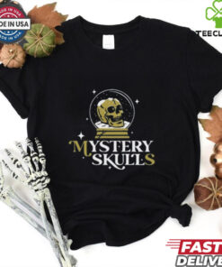Official Mystery Skulls Skulls Globe Christmas 2024 t shirts