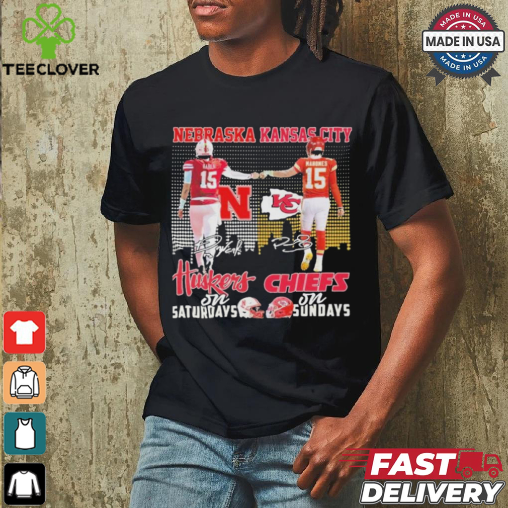 Official Nebraska Huskers Kansas City Chiefs Signature T Shirt Official Nebraska Huskers Kansas City Chiefs Signature T Shirt