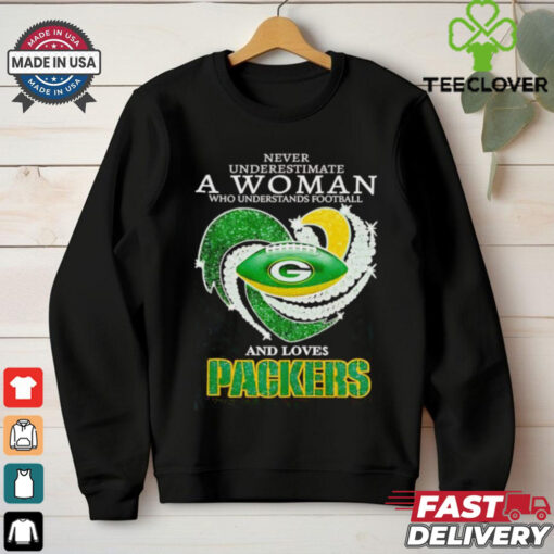 Official Never underestimate a woman who understands football and loves Packers shirt