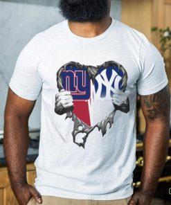 Official New York Giants And New York Yankees Inside Me T shirt