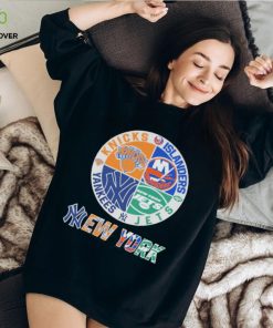 Official New York Yankees New York Jets NY Islanders NY Knicks Sports City Fan Proud T Shirt