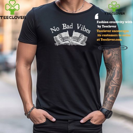 Official No bad vibes streetwear minimal art American flag vintage T shirt