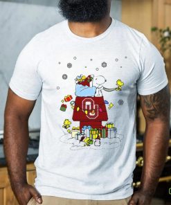 Official Oklahoma Sooners Santa Snoopy Wish You A Merry Christmas T Shirt