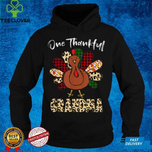 Official One Thankful Grandma Turkey Leopard Turkey Thanksgiving Sweater Shirt