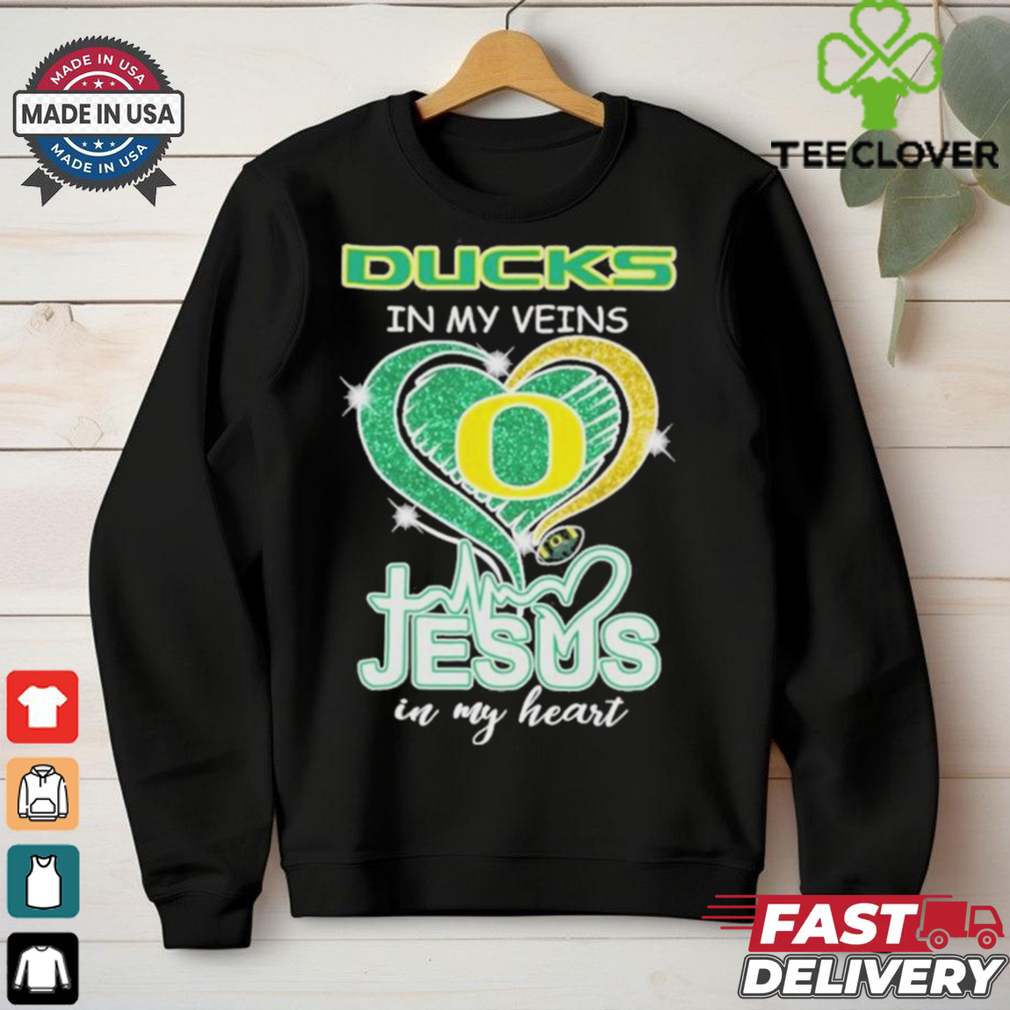 Official Oregon Ducks In My Veins Jesus In My Heart Diamond Heart Shirt Official Oregon Ducks In My Veins Jesus In My Heart Diamond Heart Shirt