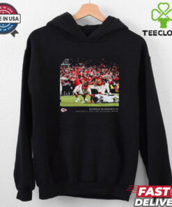 Official Patrick Mahomes Kansas City Chiefs NFL Flash Features NFC Divisional Round Jan 18 2025 t shirt