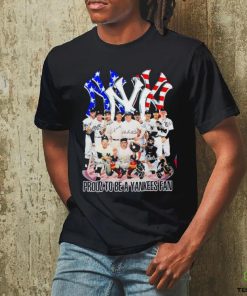 Official Proud to be a yankees fan signatures shirt