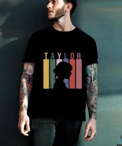 Official Retro taylor first name personalized groovy birthday girl shirt