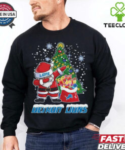 Official Santa Dabbing Detroit Lions Christmas 2024 T shirt